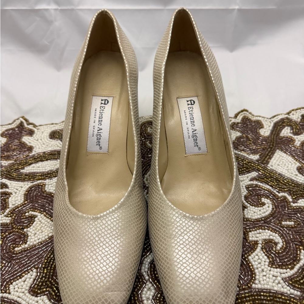 Etienne Aigner Textured Cream Heels
